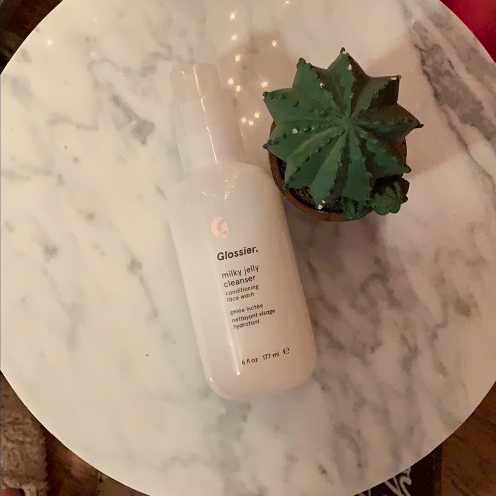 Glossier Jelly Cleanser💗